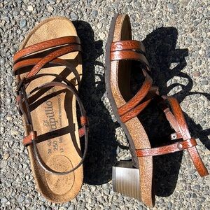 Papillio Birkenstock’s Brown Sandals